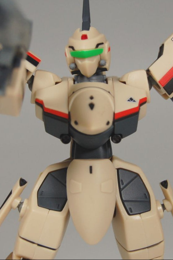 Macross Plus GN-U DOU #001 Action Figure Battroid YF-19