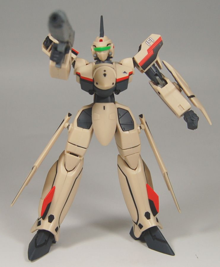 Macross Plus GN-U DOU #001 Action Figure Battroid YF-19