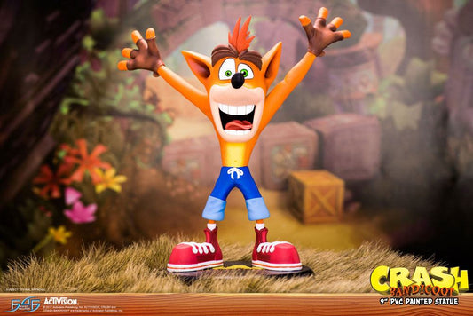 CRASH BANDICOOT F4F Figure Statue