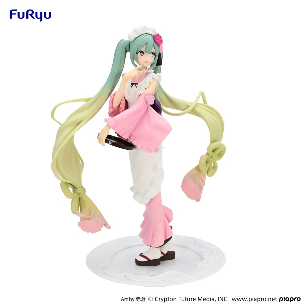 Hatsune Miku Figure Matcha Green Tea Parfait