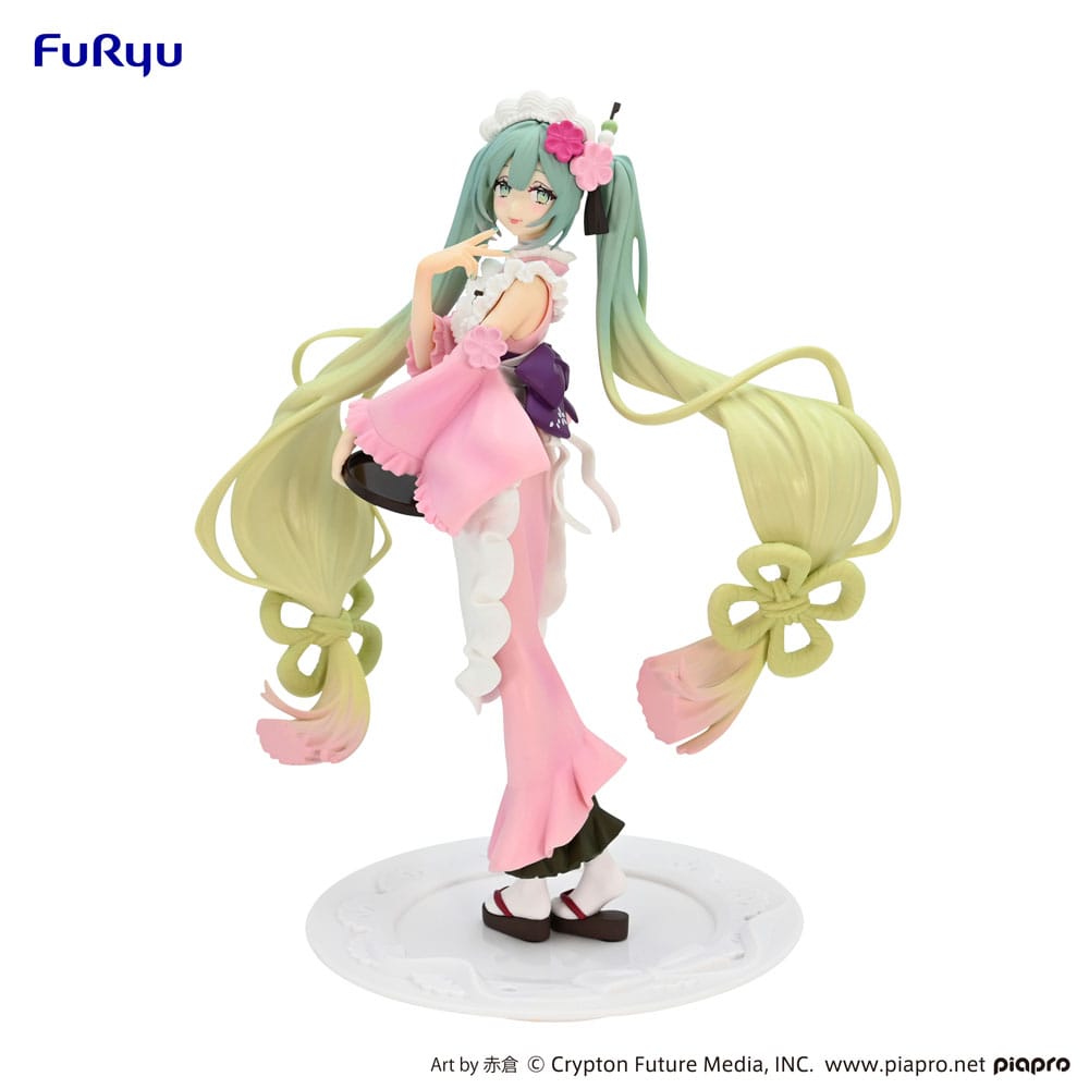 Hatsune Miku Figure Matcha Green Tea Parfait