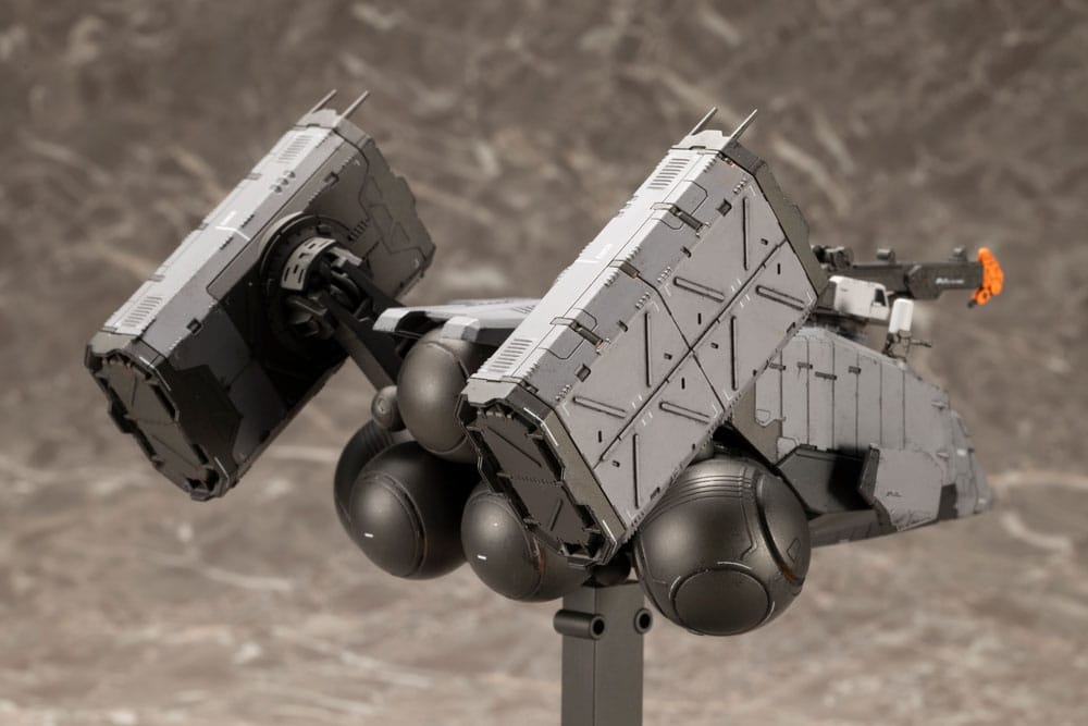 Death Stranding Model Kit 1/350 DHV MAGELLAN