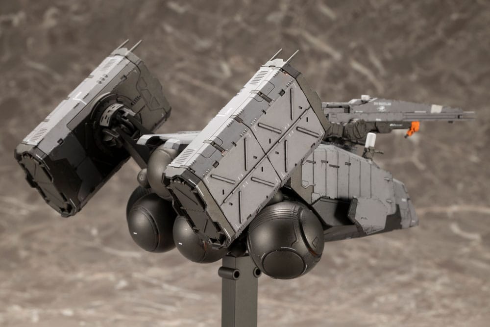 Death Stranding Model Kit 1/350 DHV MAGELLAN