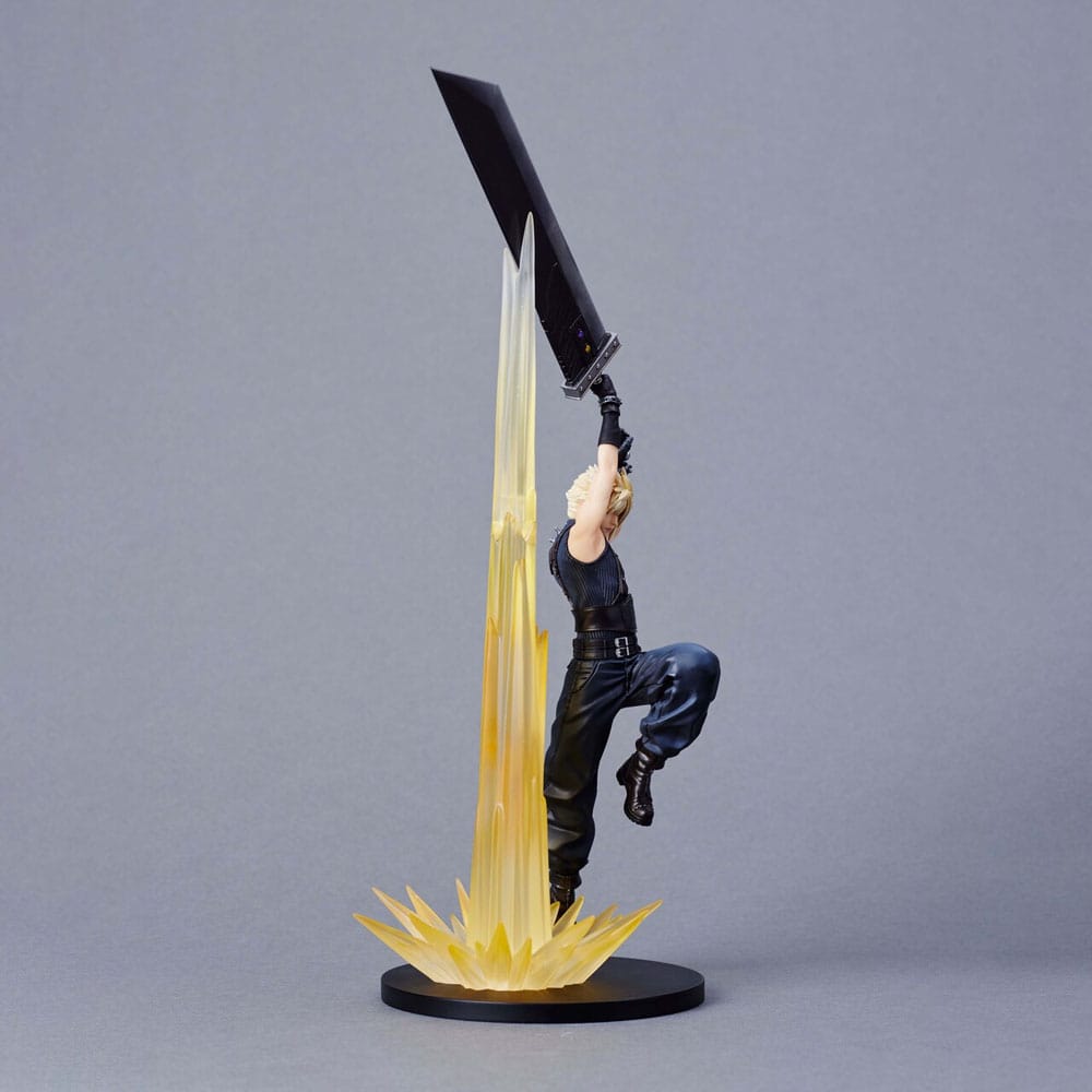 Final Fantasy VII Figure Statue CLOUD STRIFE