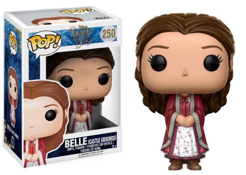 Die Schöne und das Biest - Belle Castle Grounds 250