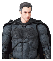 Zack Snyder's Justice League MAFEX Action Figure BATMAN (RE-RUN) - 3