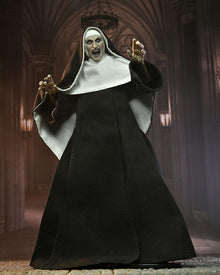 The Conjuring Universe Ultimate Action Figure THE NUN (VALAK) - 3