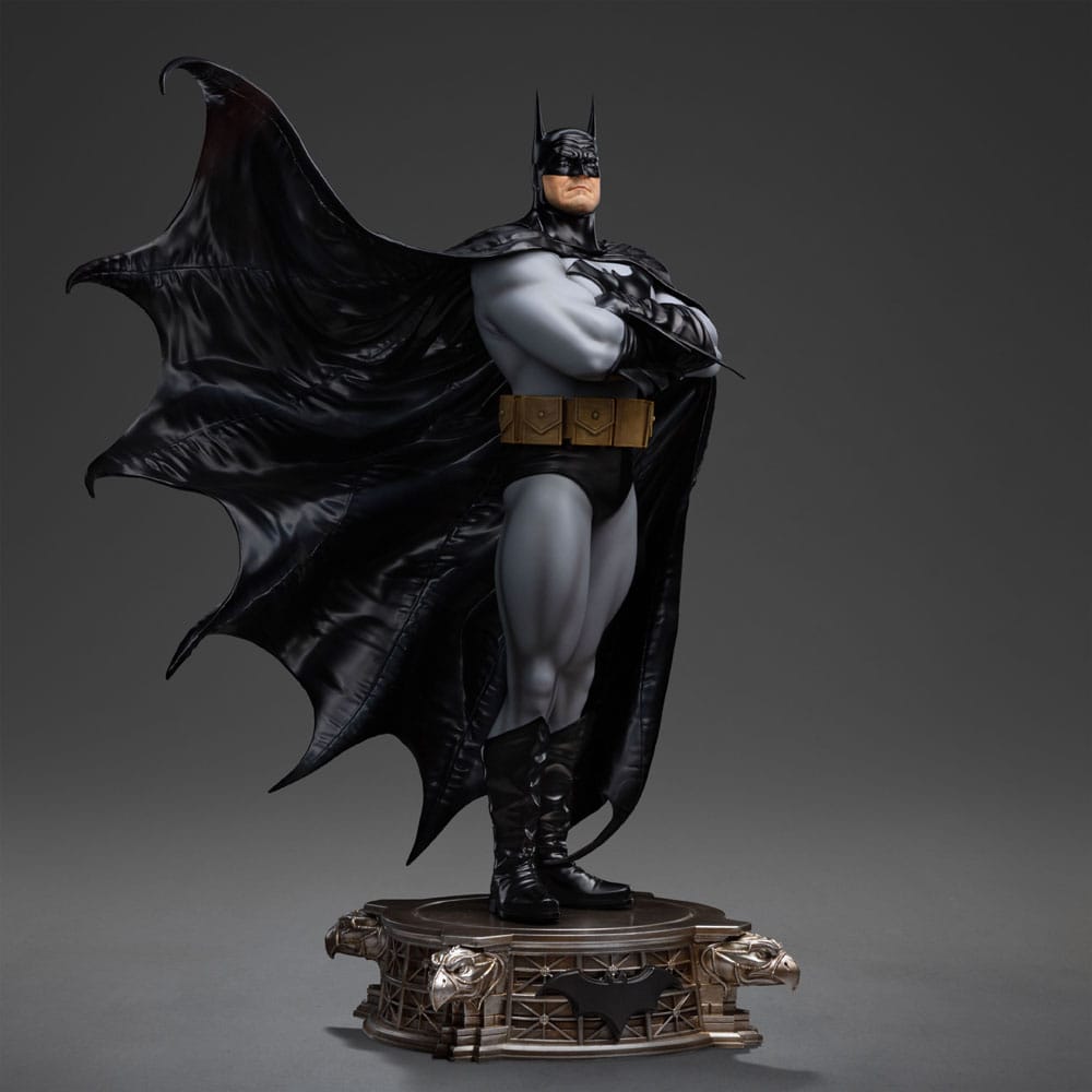 DC Comics Legacy Replica Statue 1/4 BATMAN DC TRINITY - 4