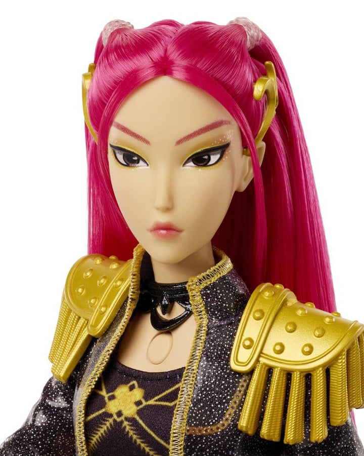 KPop Demon Hunters Singing Doll Huntrix Mira (Golden) - 4