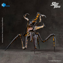 Starship Troopers Exquisite Basic Action Figure WARRIOR BUG - 5