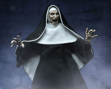 The Conjuring Universe Ultimate Action Figure THE NUN (VALAK) - 5
