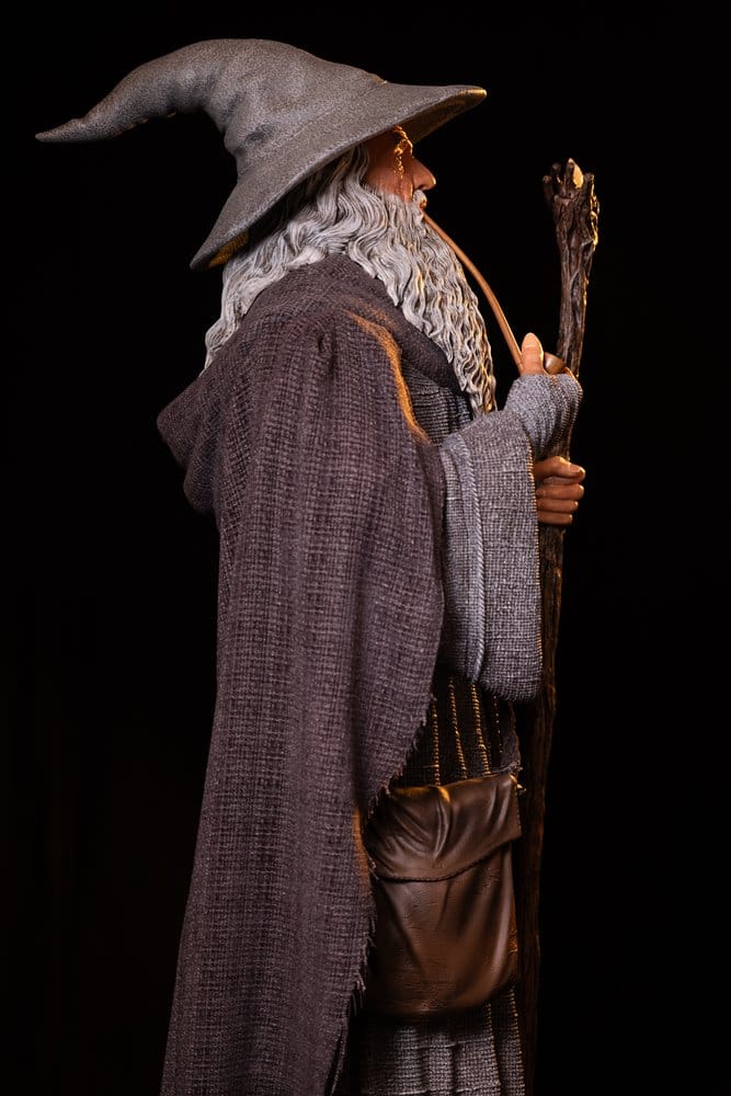 Lord of the Rings Life-Size Statue GANDALF - 6