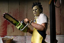 Texas Chainsaw Massacre Clothed Action Figure LEATHERFACE - 7