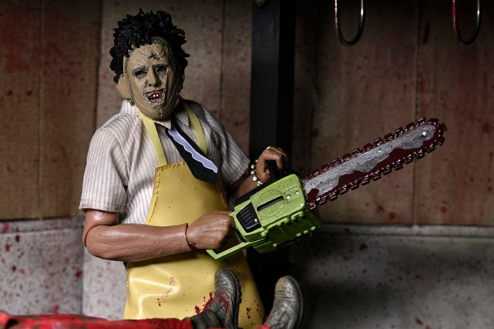 Texas Chainsaw Massacre Clothed Action Figure LEATHERFACE - 9
