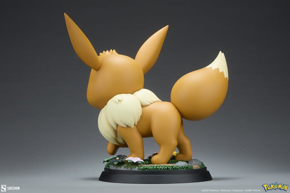 Pokémon Life-Size Figure Eevee - 11