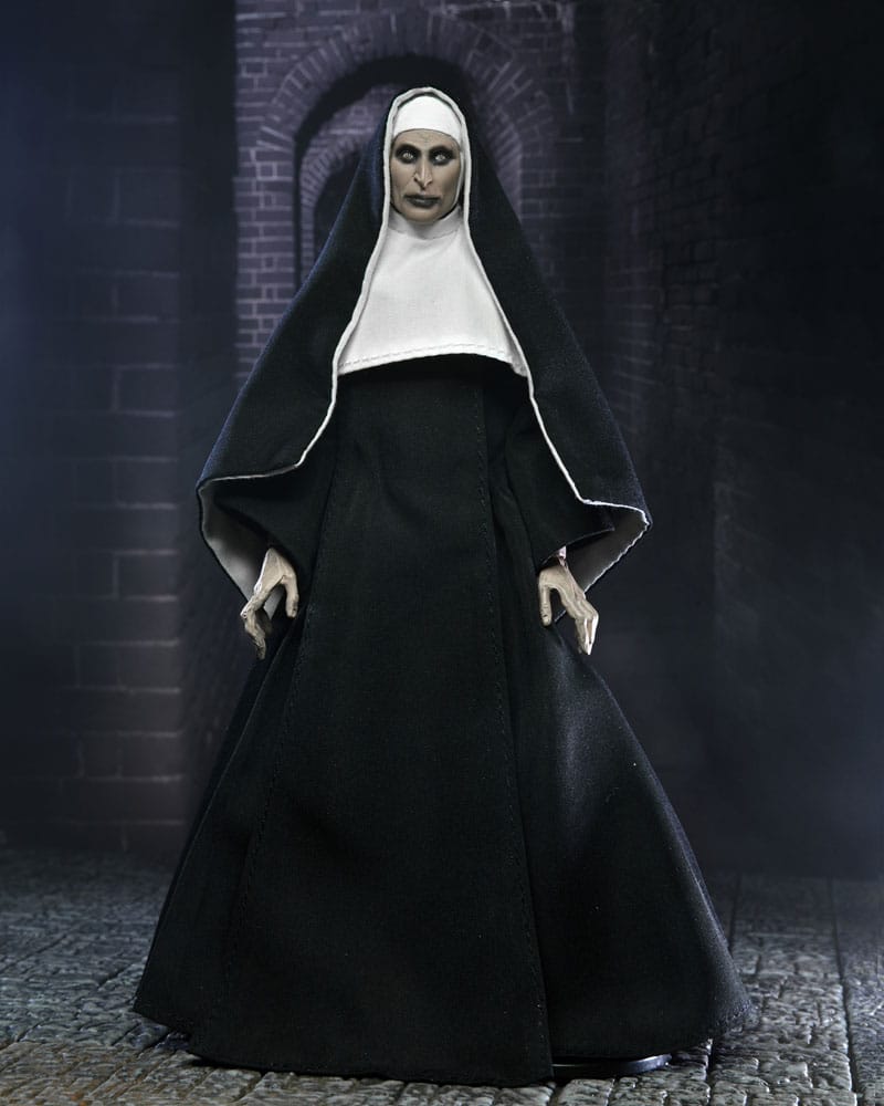 The Conjuring Universe Ultimate Action Figure THE NUN (VALAK) - 12