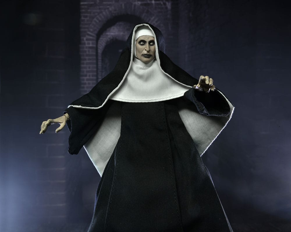 The Conjuring Universe Ultimate Action Figure THE NUN (VALAK) - 13