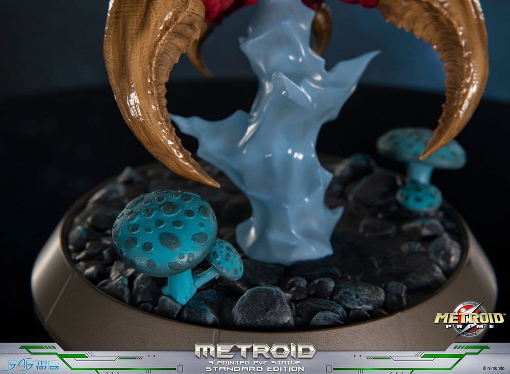 Metroid Prime PVC Figure METROID (STANDARD) (GLOW IN THE DARK) - 17