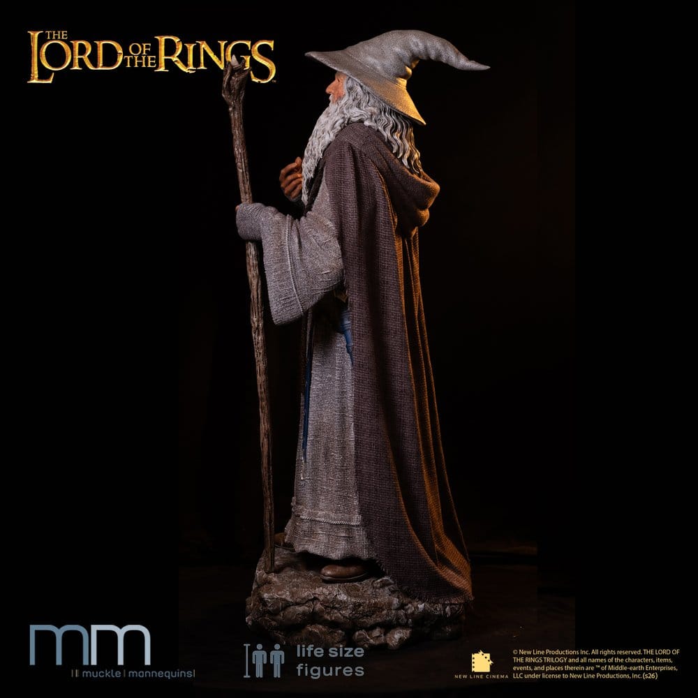 Lord of the Rings Life-Size Statue GANDALF - 18