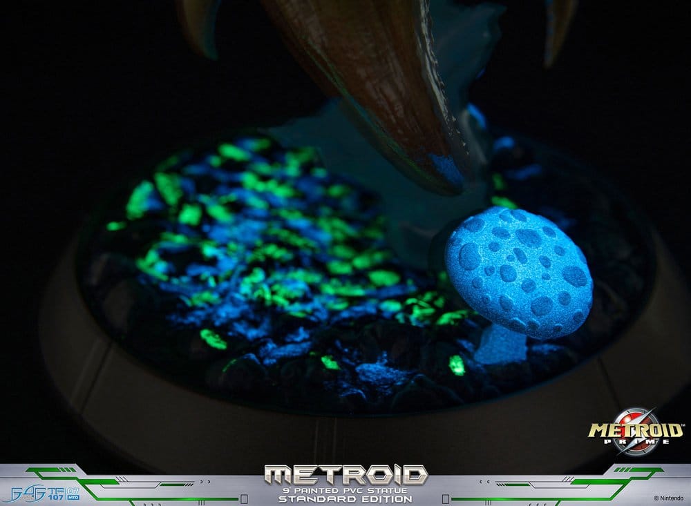 Metroid Prime PVC Figure METROID (STANDARD) (GLOW IN THE DARK) - 21