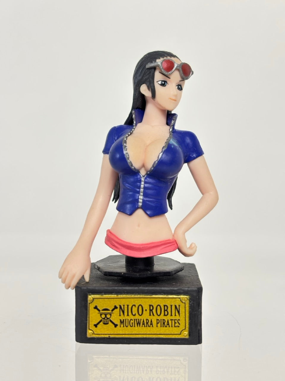 One Piece Gashapon ONE PIECE STATUE #03