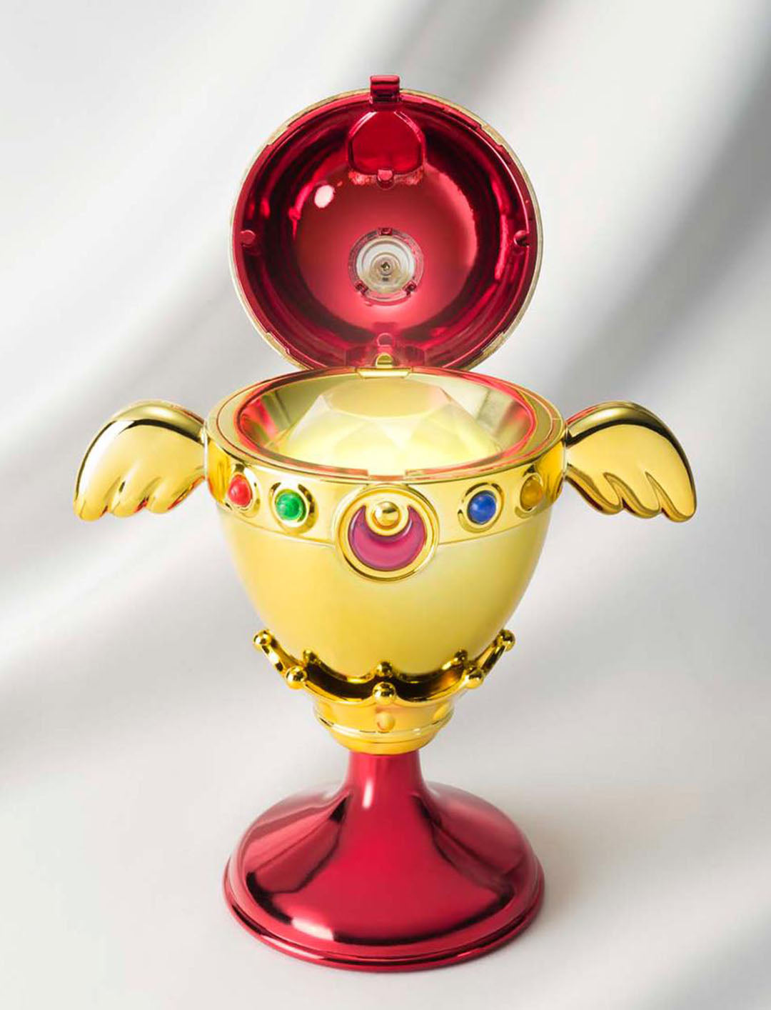 Sailor Moon - Rainbow Moon Chalice Proplica