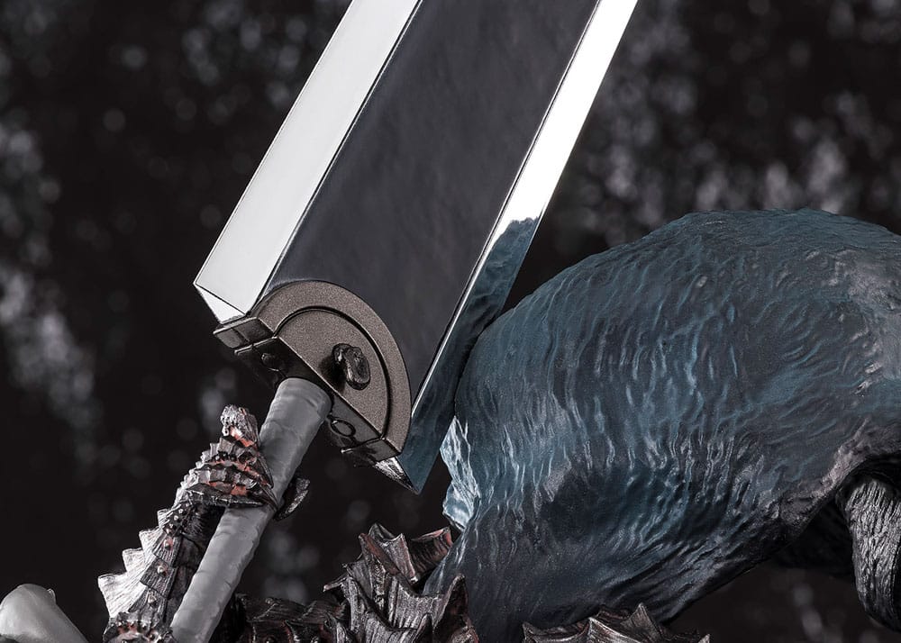 Berserk FiguartsZero Metallic Touch Statue GUTS BERSERKER ARMOR