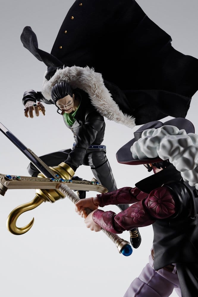 One Piece S.H.Figuarts Action Figure SIR CROCODILE
