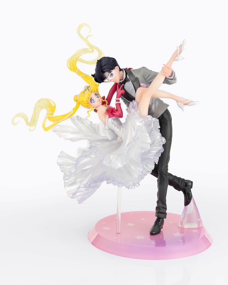 Sailor Moon FiguartsZero Chouette Statue USAGI & TUXEDO MASK Moonlight Glow