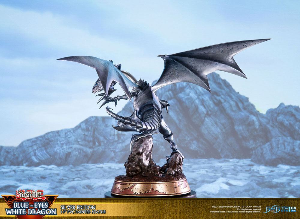 Yu-Gi-Oh! Figure Statue BLU-EYES WHITE DRAGON Silver Edition