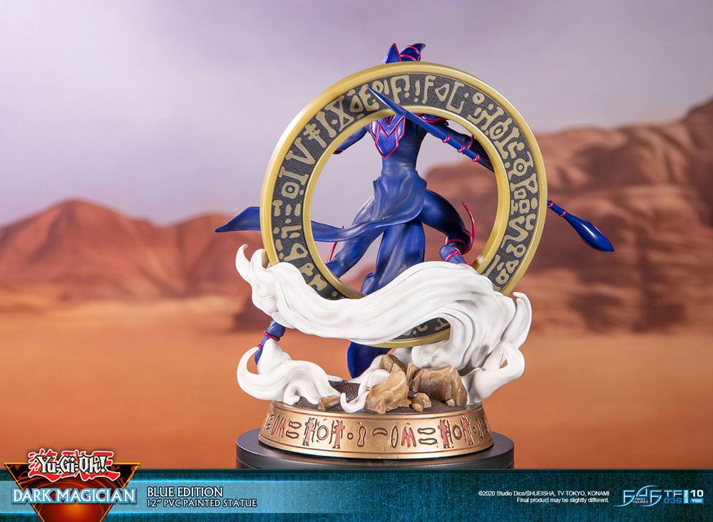 Yu-Gi-Oh! F4F Statue DARK MAGICIAN Blue / Purple