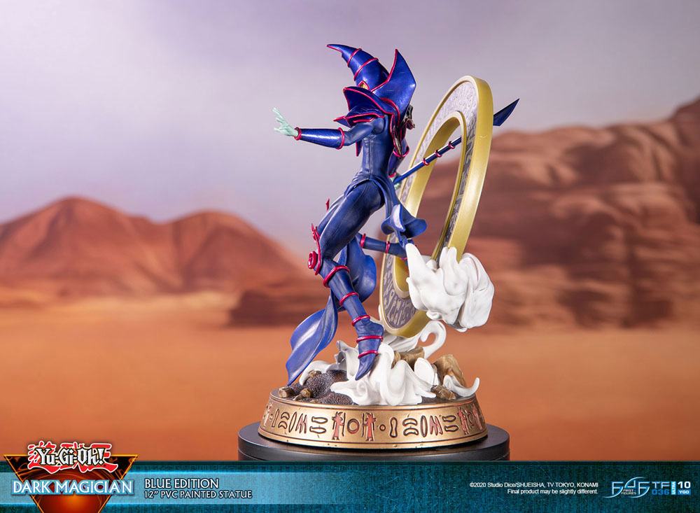 Yu-Gi-Oh! F4F Statue DARK MAGICIAN Blue / Purple
