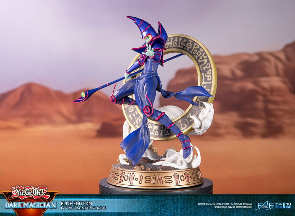 Yu-Gi-Oh! F4F Statue DARK MAGICIAN Blue / Purple