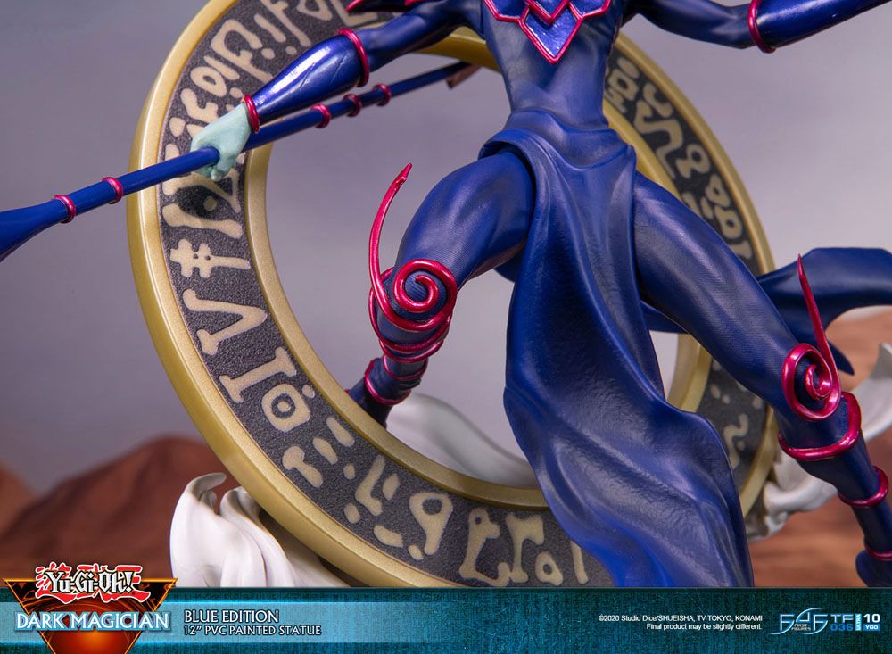 Yu-Gi-Oh! F4F Statue DARK MAGICIAN Blue / Purple