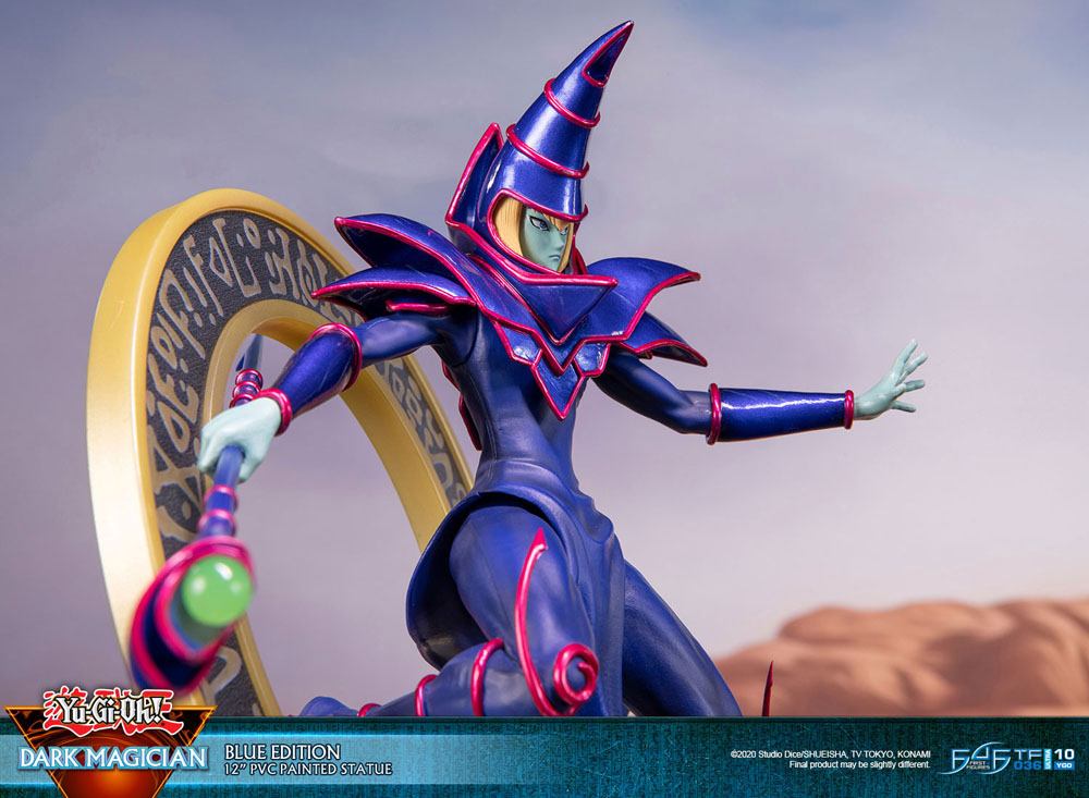 Yu-Gi-Oh! F4F Statue DARK MAGICIAN Blue / Purple