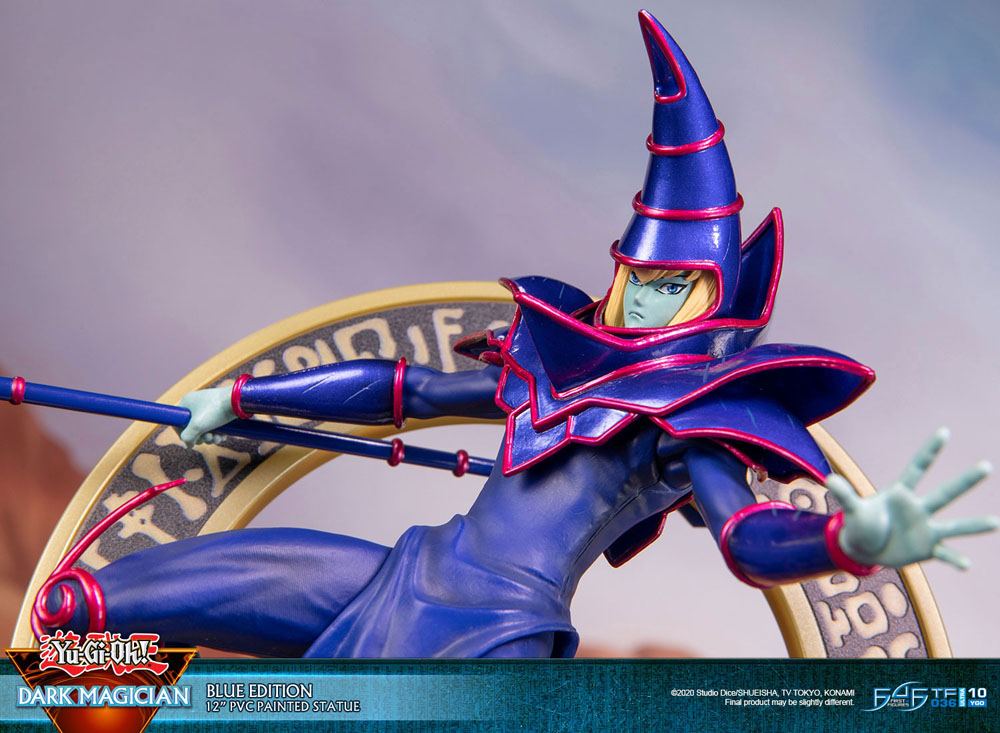 Yu-Gi-Oh! F4F Statue DARK MAGICIAN Blue / Purple