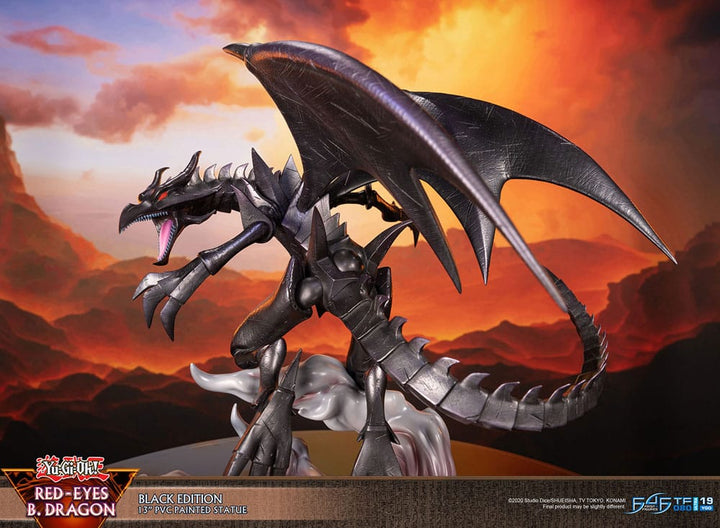 Yu-Gi-Oh! Figure Statue RED-EYES BLACK DRAGON Black / Purple