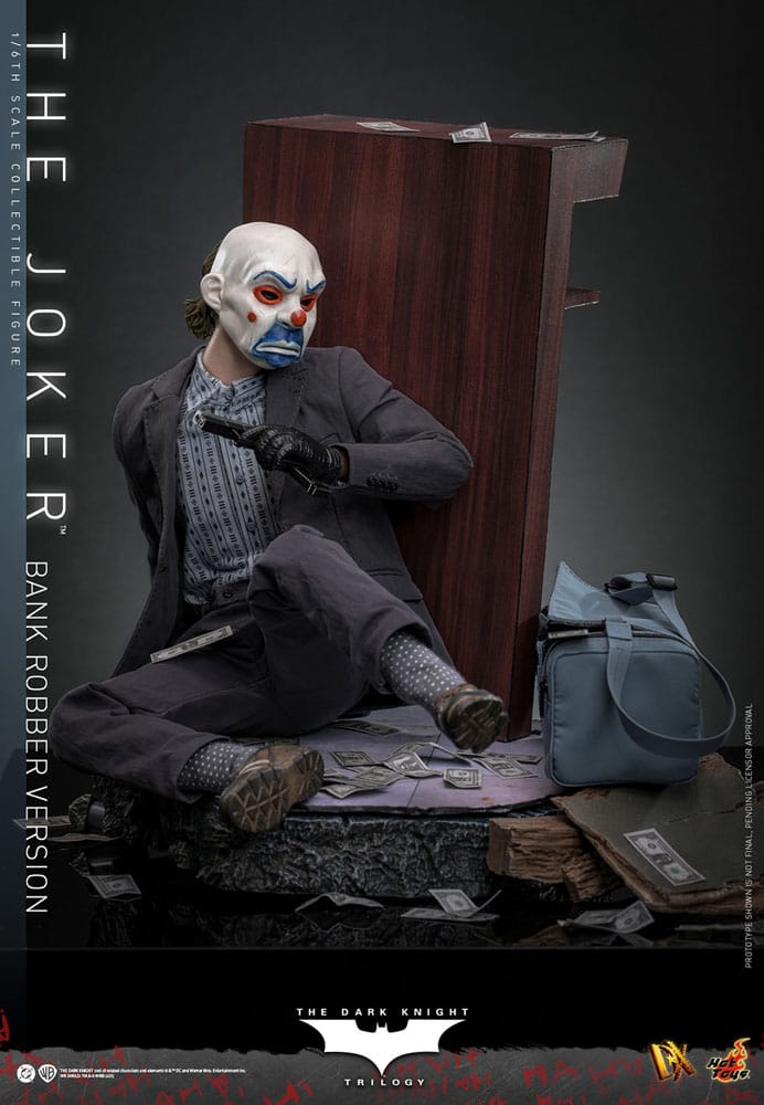 Batman The Dark Knight DX Action Figure 1/6 THE JOKER Bank Robber