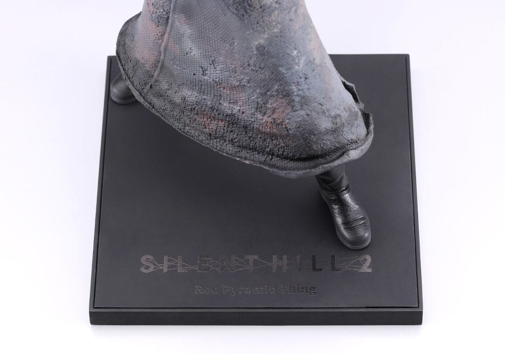 Silent Hill Oshi Works 1/7 Figure Statue RED PYRAMID THING
