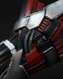 Cyberpunk - Edgerunners JOHNNY SILVERHAND ARM REPLICA 30 cm 