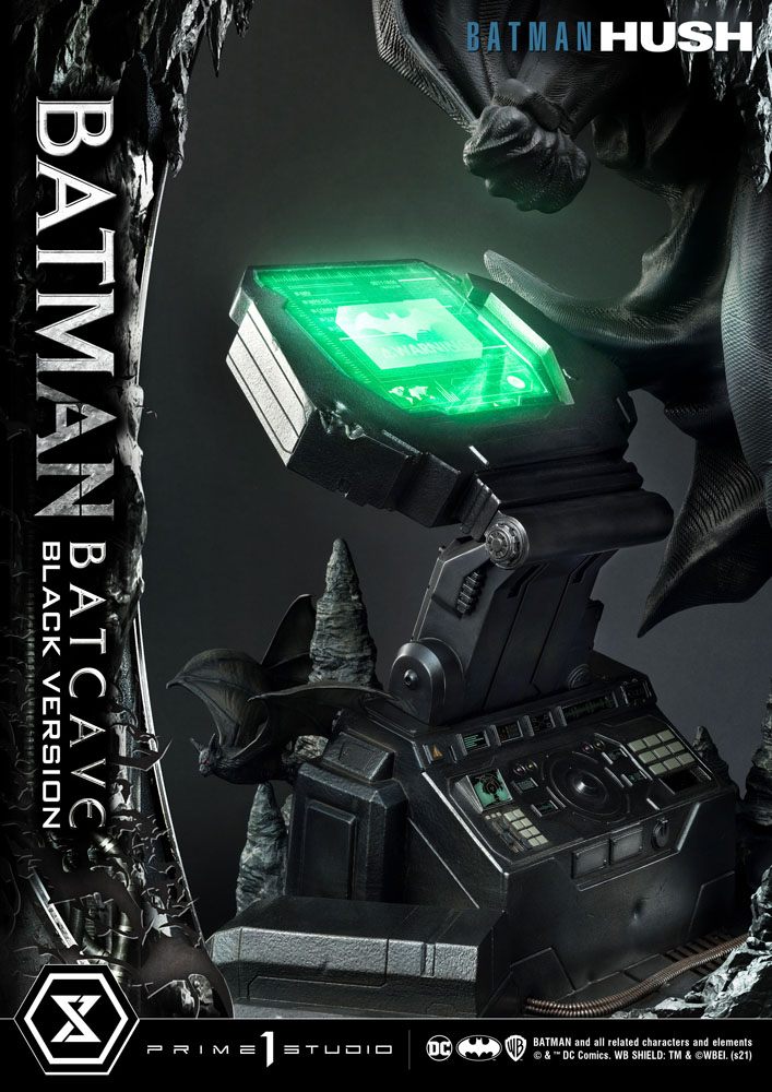 Batman Hush Batcave Black Version