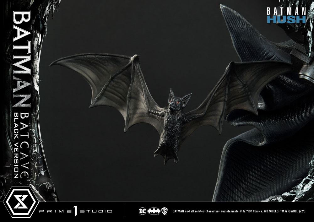 Batman Hush Batcave Black Version