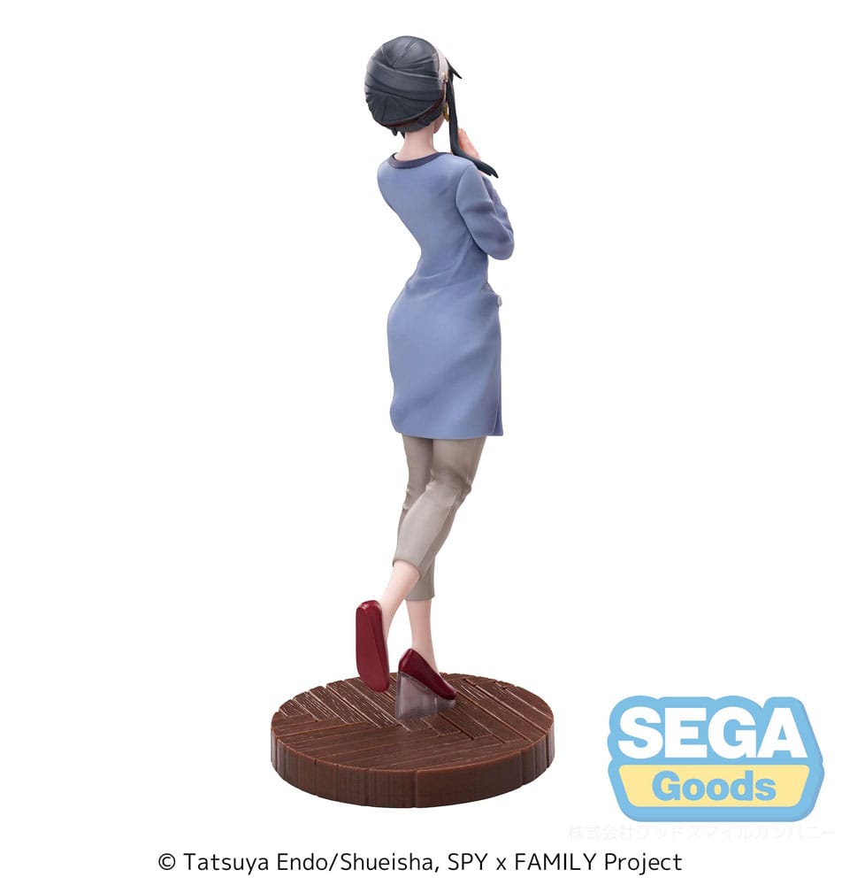 Spy x Family Luminasta Figure YOR FORGER Casual