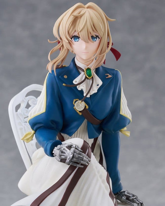 Violet Evergarden Dressta Figure VIOLET EVERGARDEN