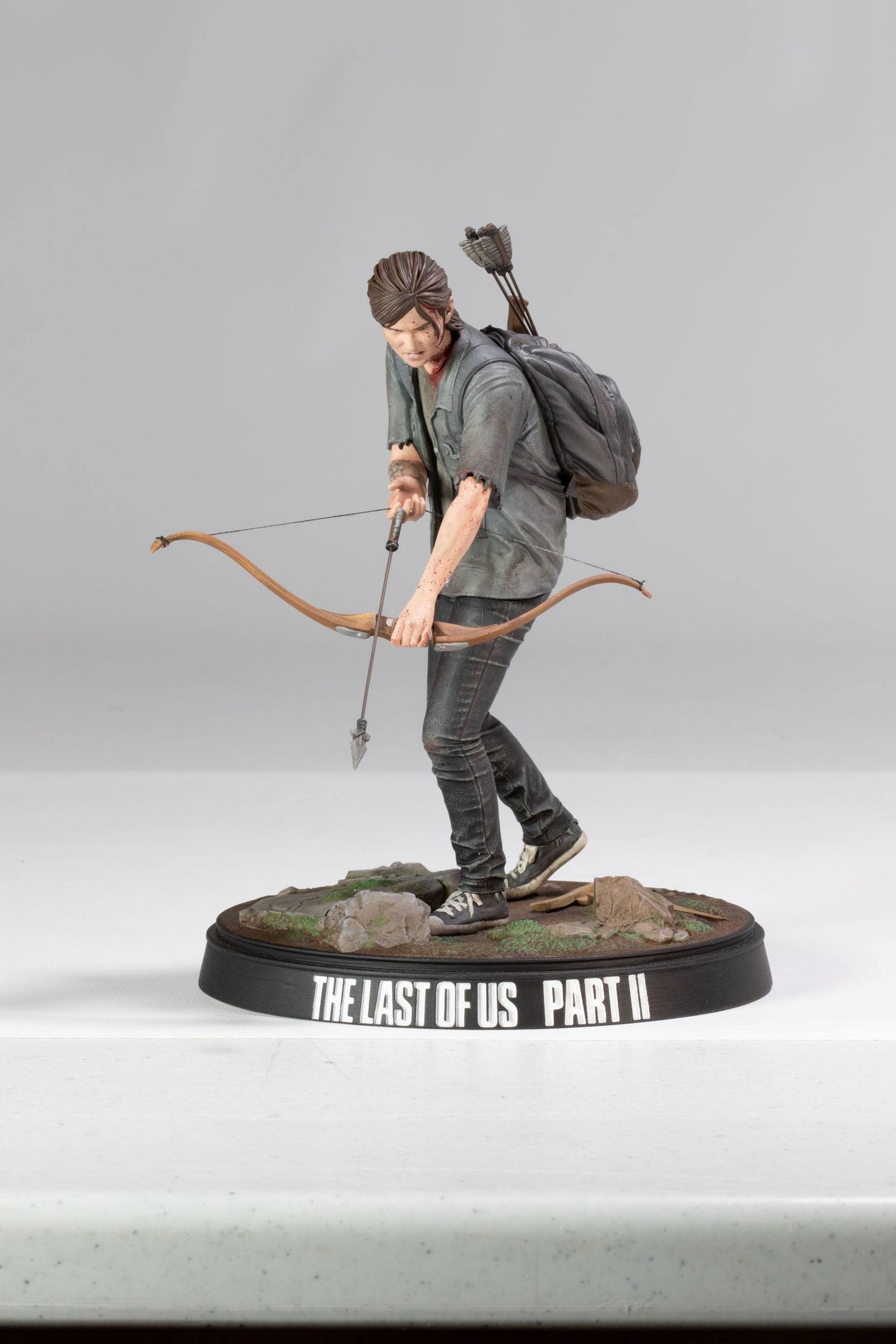 THE LAST OF US - Ellie with Bow 20cm