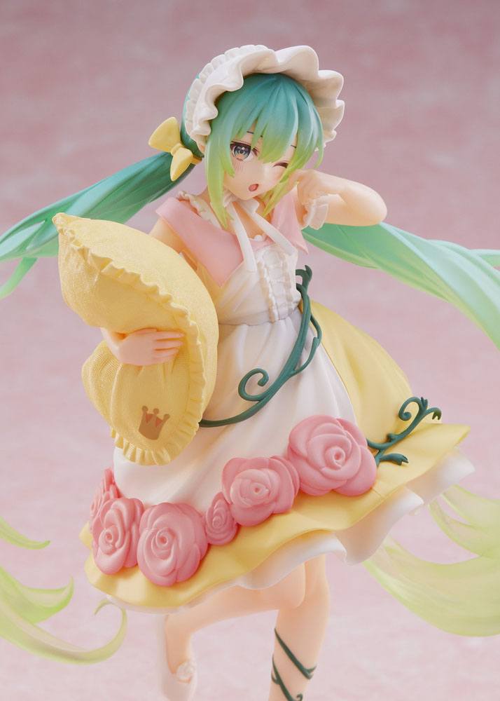 Hatsune Miku Wonderland Sleeping Beauty